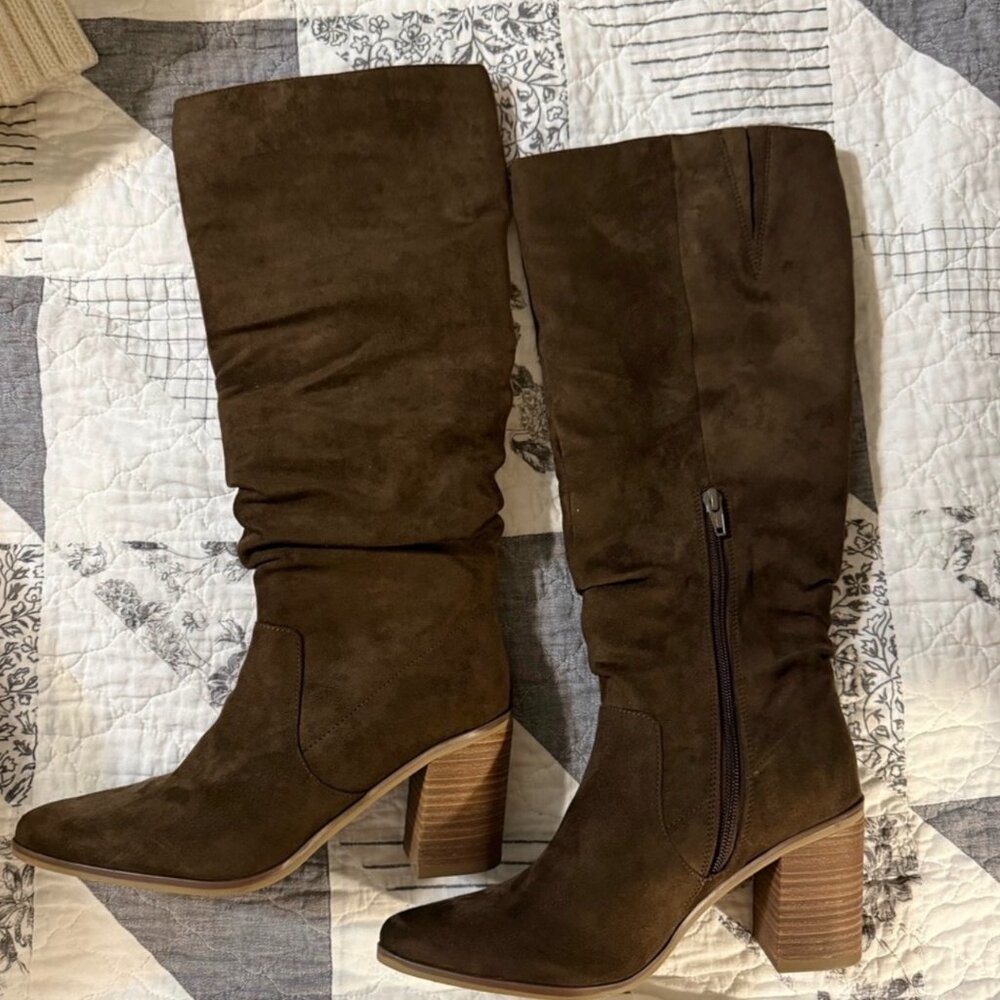 Elegant Brown Heeled Boots for Women